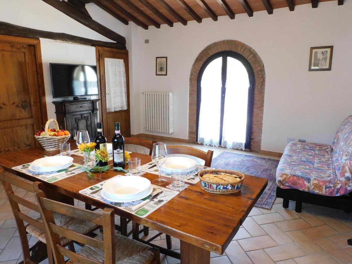 Casa Vacanze Senesi San Gimignano Exterior photo