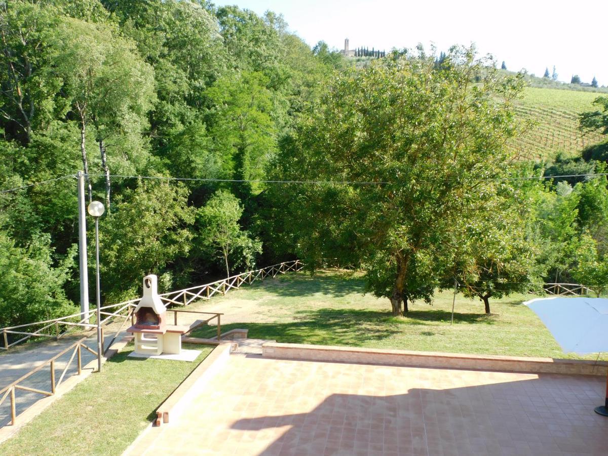 Casa Vacanze Senesi San Gimignano Exterior photo
